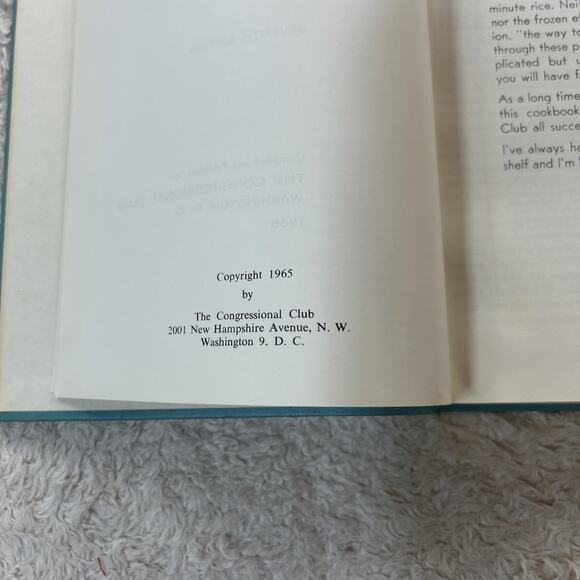THE CONGRESSIONAL CLUB COOK BOOK - 1965 - National and International Recipes - Picture 5 of 12